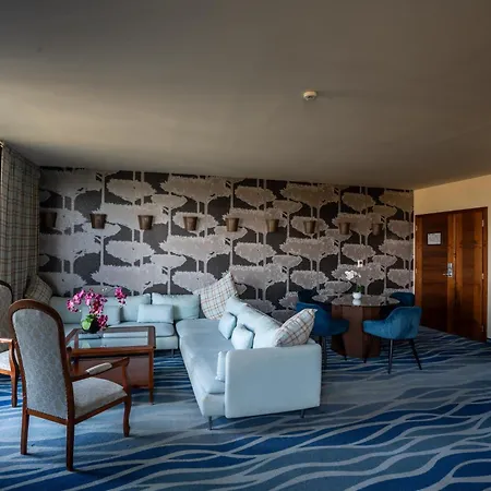 Hotel Cascade Resort & Spa-2